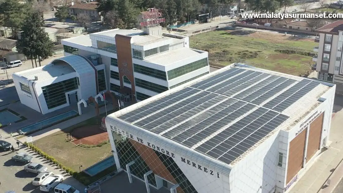 Kongre merkezine güneş enerjisi santrali (GES) kuruldu
