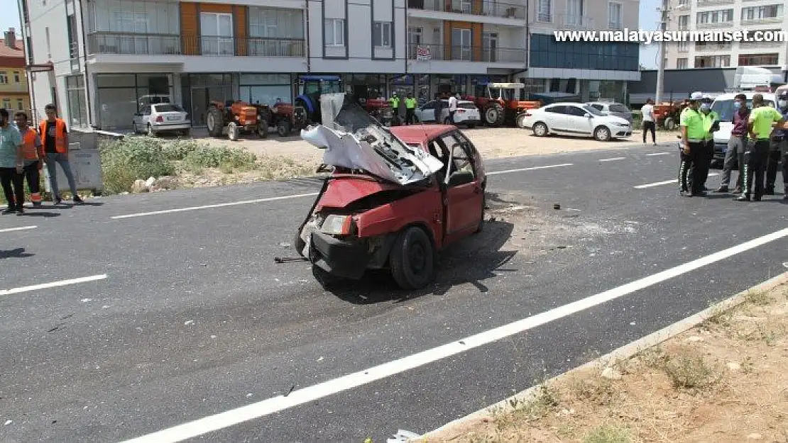 Konya'da otomobiller çarpıştı: 2 yaralı