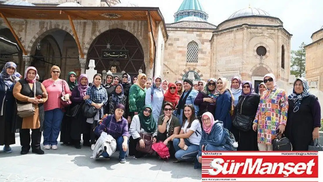 Konya yolcularını Başkan Köse uğurladı