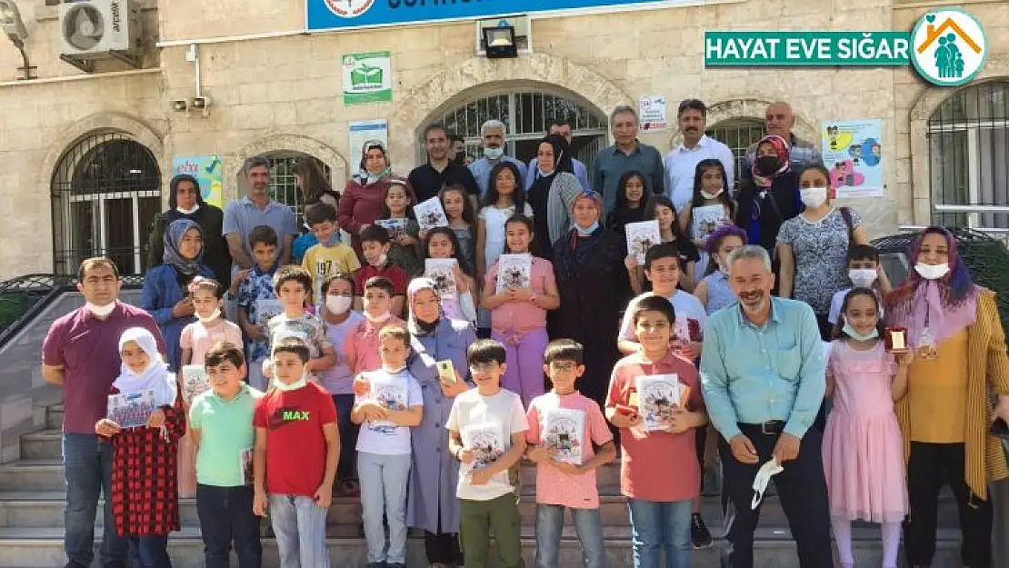 Küçük ve büyük yazarlar buluştu
