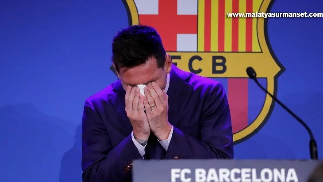 Lionel Messi, Barcelona'ya göz yaşlarıyla veda etti