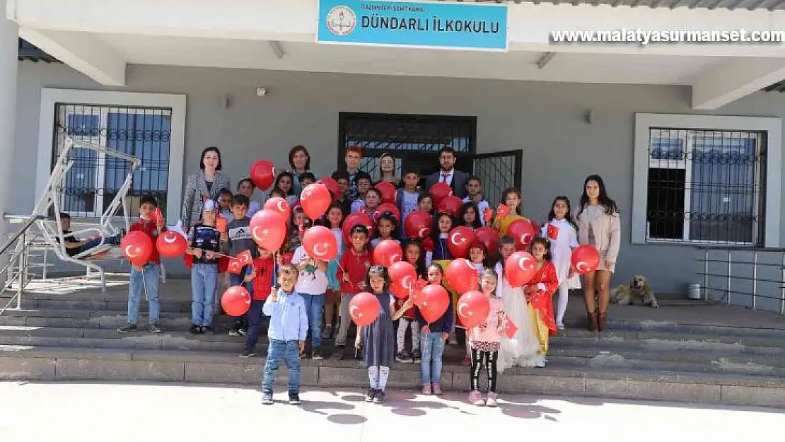 Liv Hospital Gaziantep, çocukların bayramını okulda kutladı