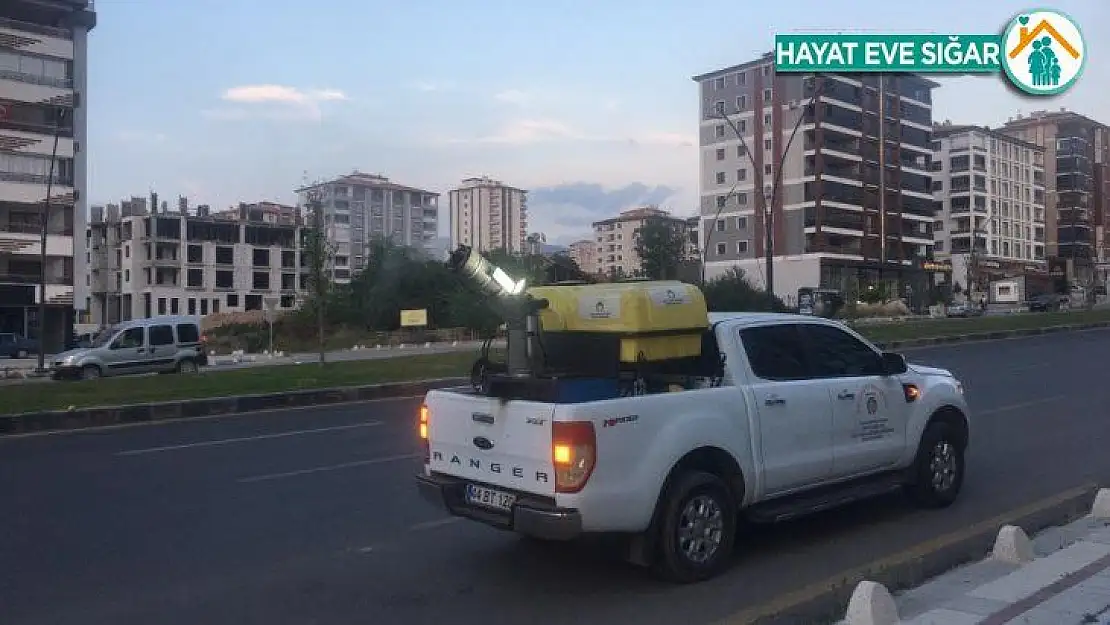 Malatya Büyükşehir 24 ekiple ilaçlama yapıyor