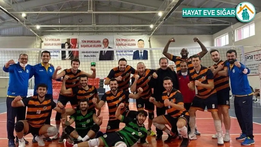 Malatya Büyükşehir Voleybol takımı erteleme maçını kazandı