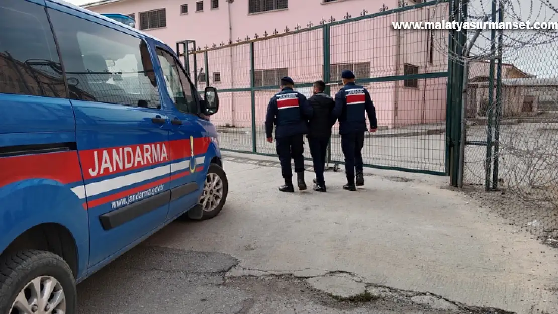 Malatya'da 13 yıl cezası bulunan hırsız jandarma operasyonu ile yakalandı