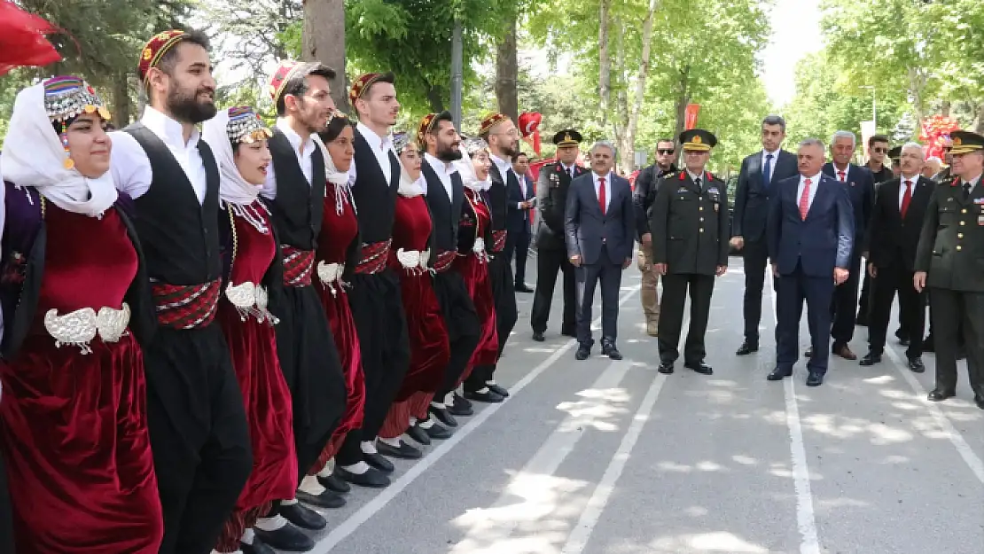 Malatya'da 19 Mayıs Atatürk'ü Anma, Gençlik ve Spor Bayramı kutlandı