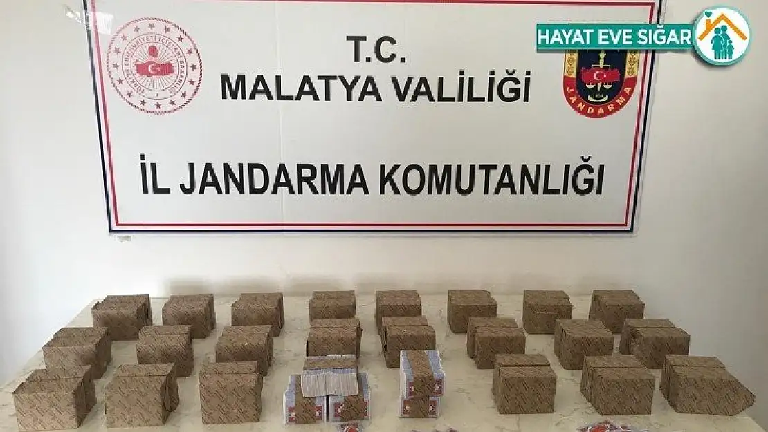 Malatya'da 2 bin 250 deste bandrolsüz sigara kağıdı yakalandı