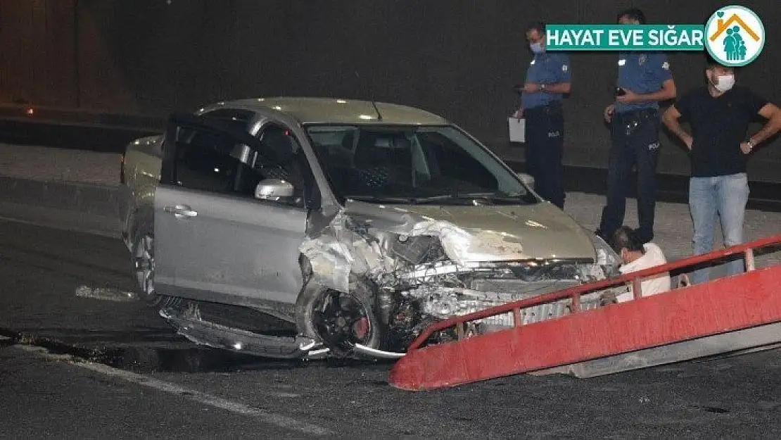 Malatya'da alt geçitte trafik kazası: 2 yaralı