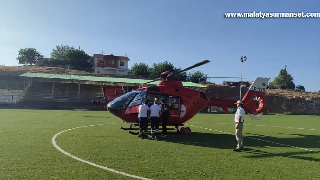 Malatya'da ambulans helikopter durumu acil hasta için havalandı