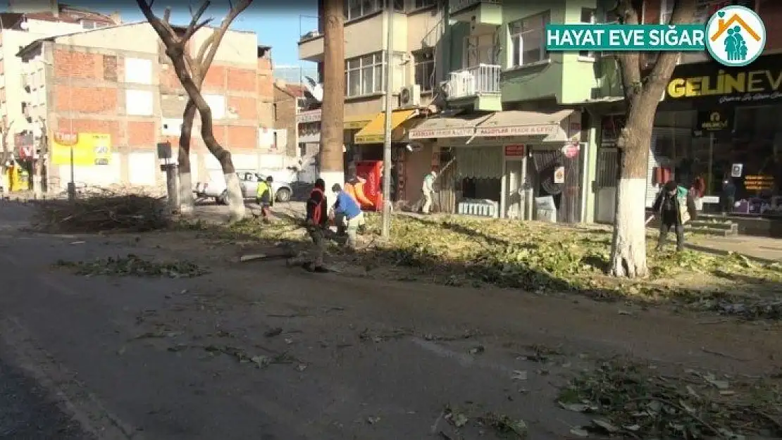 Malatya'da bakım onarım çalışmalarını sürdürüyor