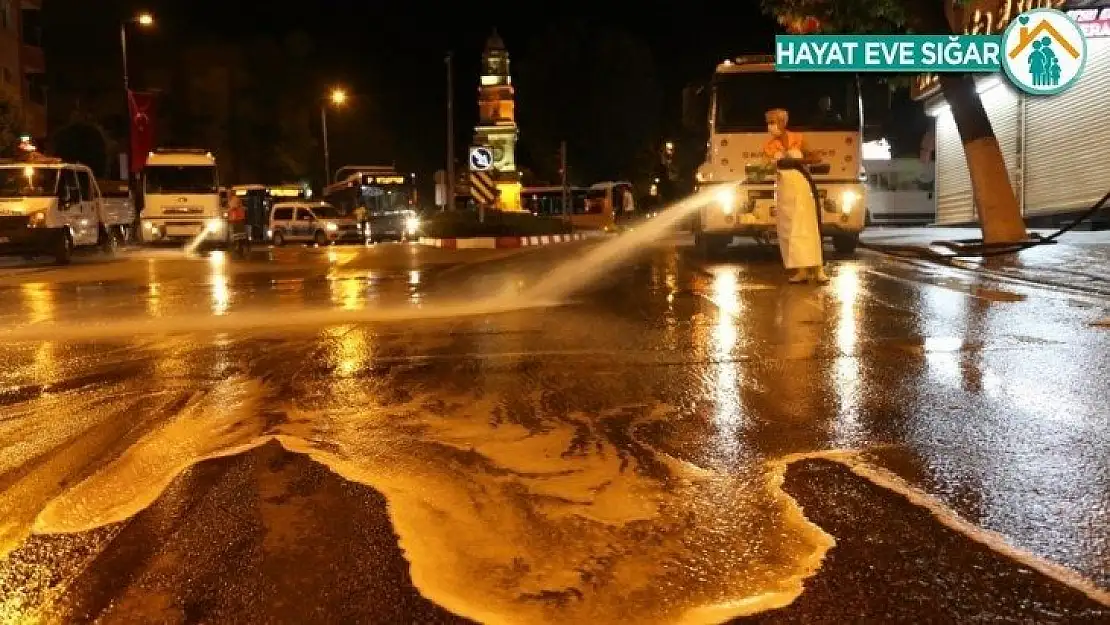 Malatya'da dezenfekte işlemi devam ediyor