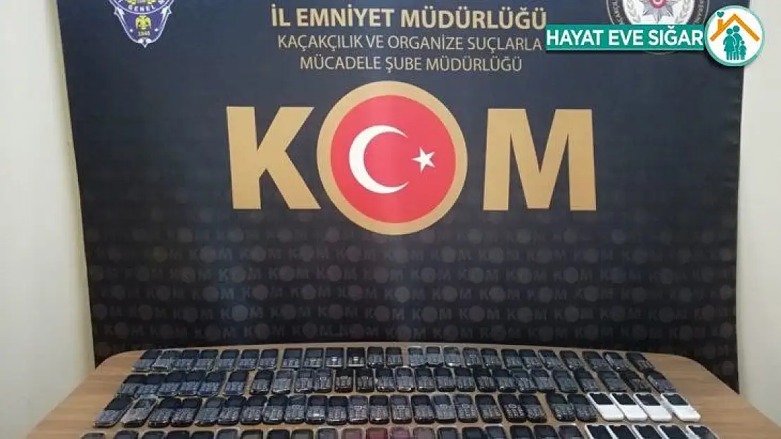 Malatya'da gümrük kaçağı cep telefonu ele geçirildi