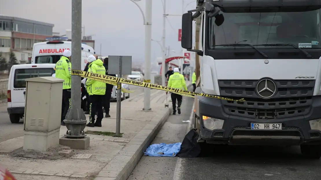 Malatya'da kamyonun çarptığı yaya öldü