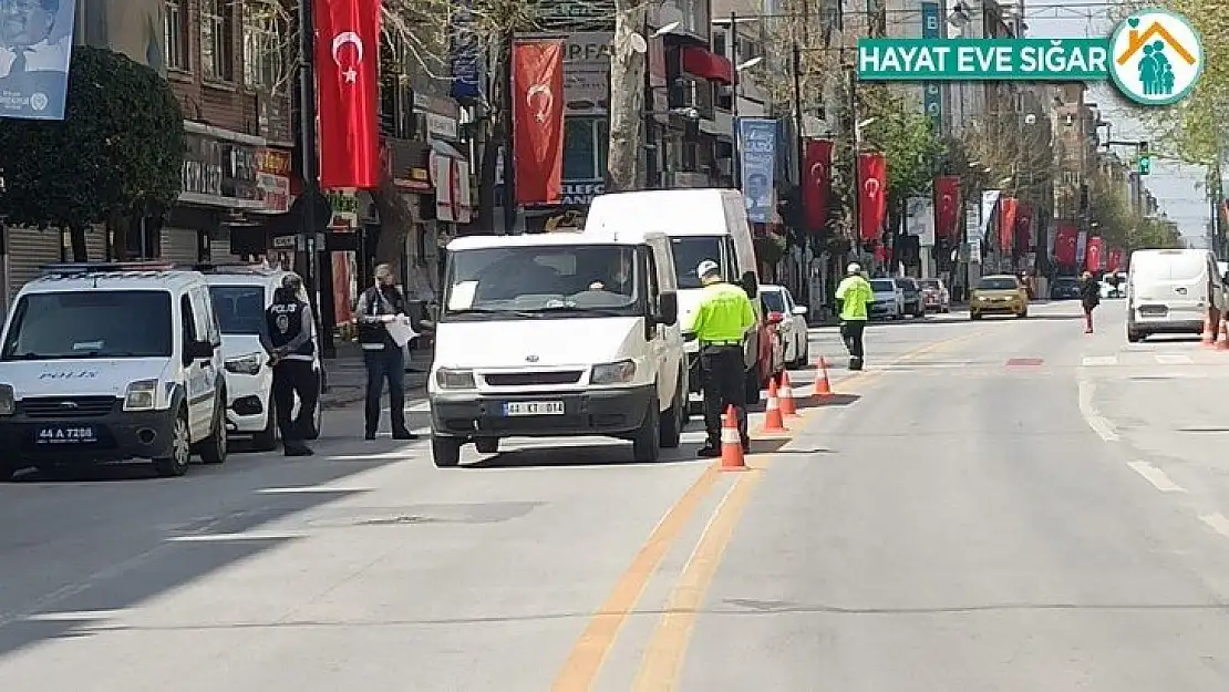 Malatya'da kısıtlamayı ihlal eden 104 kişiye 93 bin lira ceza