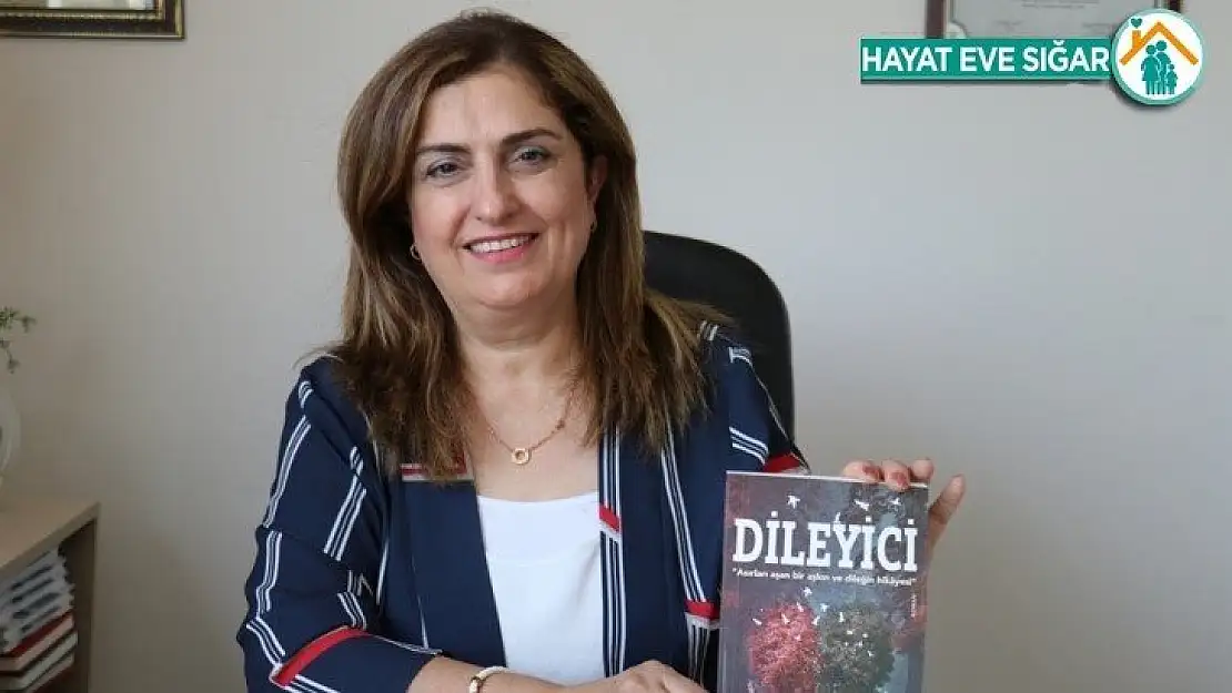 Malatya'da noter kadın 7'nci kitabını çıkardı