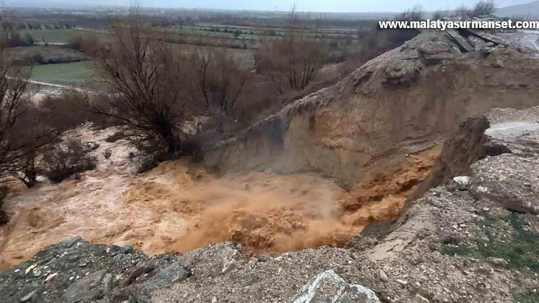 Malatya'da sağanak yağış sele neden oldu