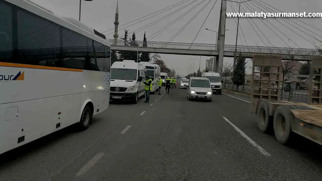 Malatya'da servis araçları denetlendi