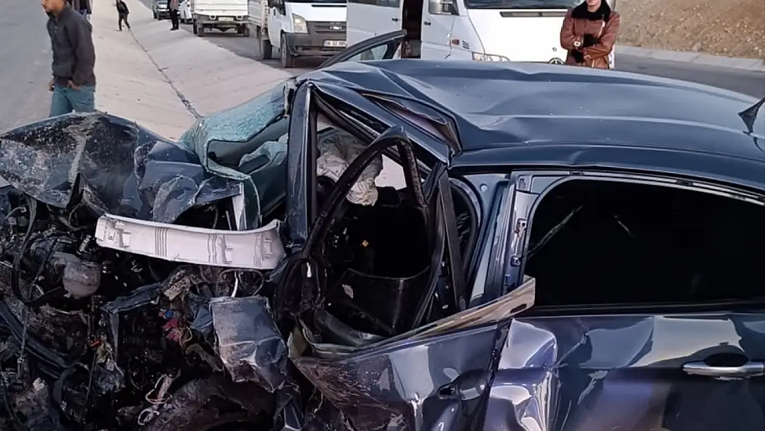 Malatya'da Trafik Kazası Can Aldı 3 Ölü 4 Yaralı