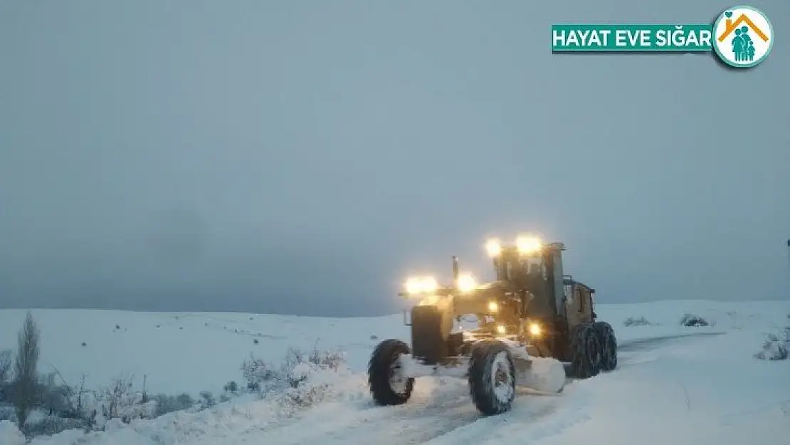 Malatya'da yoğun kar mesaisi