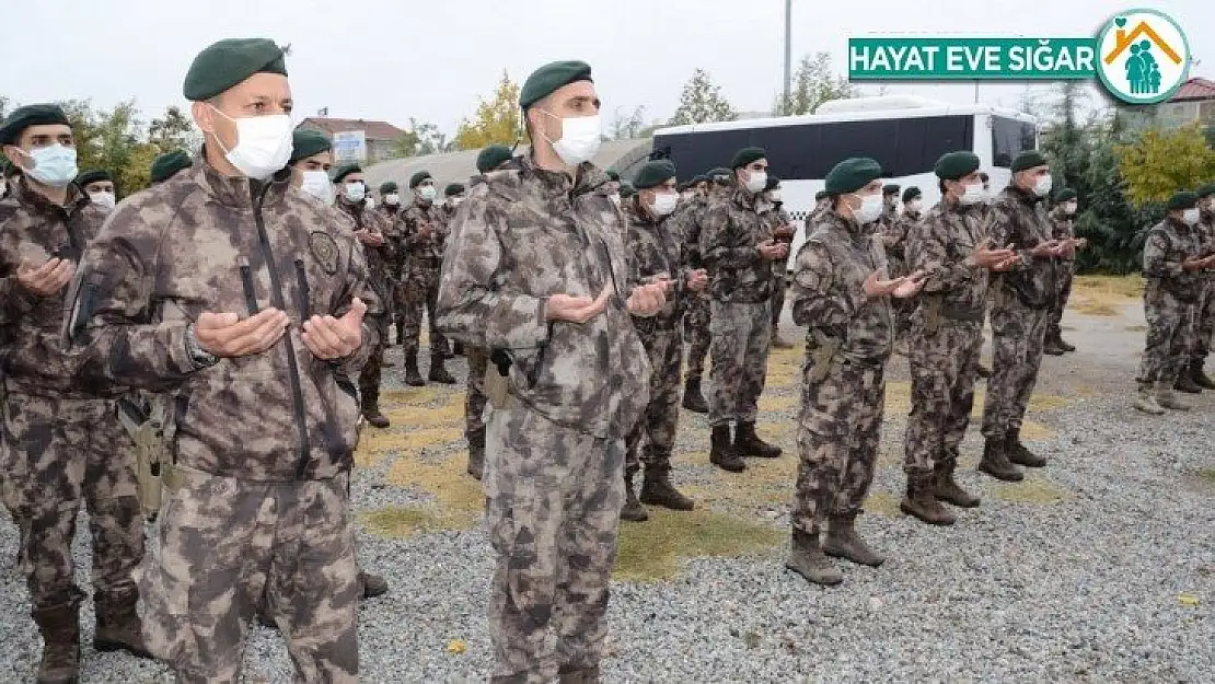 Malatya'daki PÖH'ler Barış Pınarı Harekat bölgesine uğurlandı