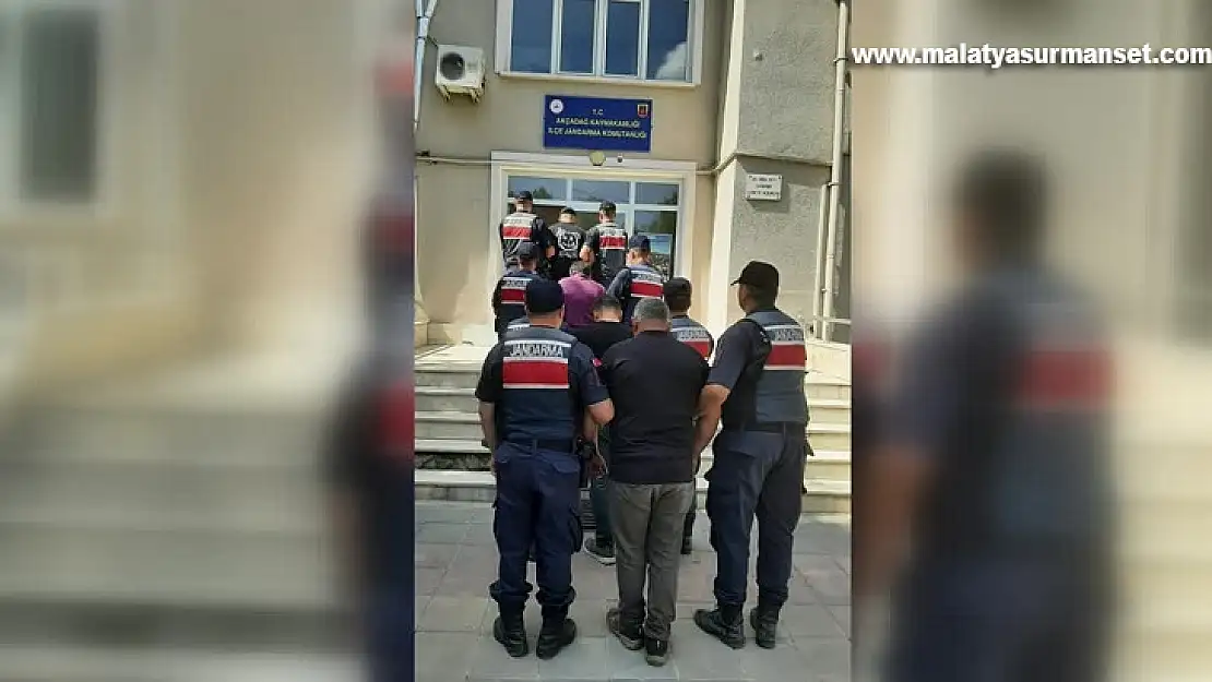 Malatya merkezli 8 ilde cezaevi personeline yönelik operasyonda 22 kişi yakalandı