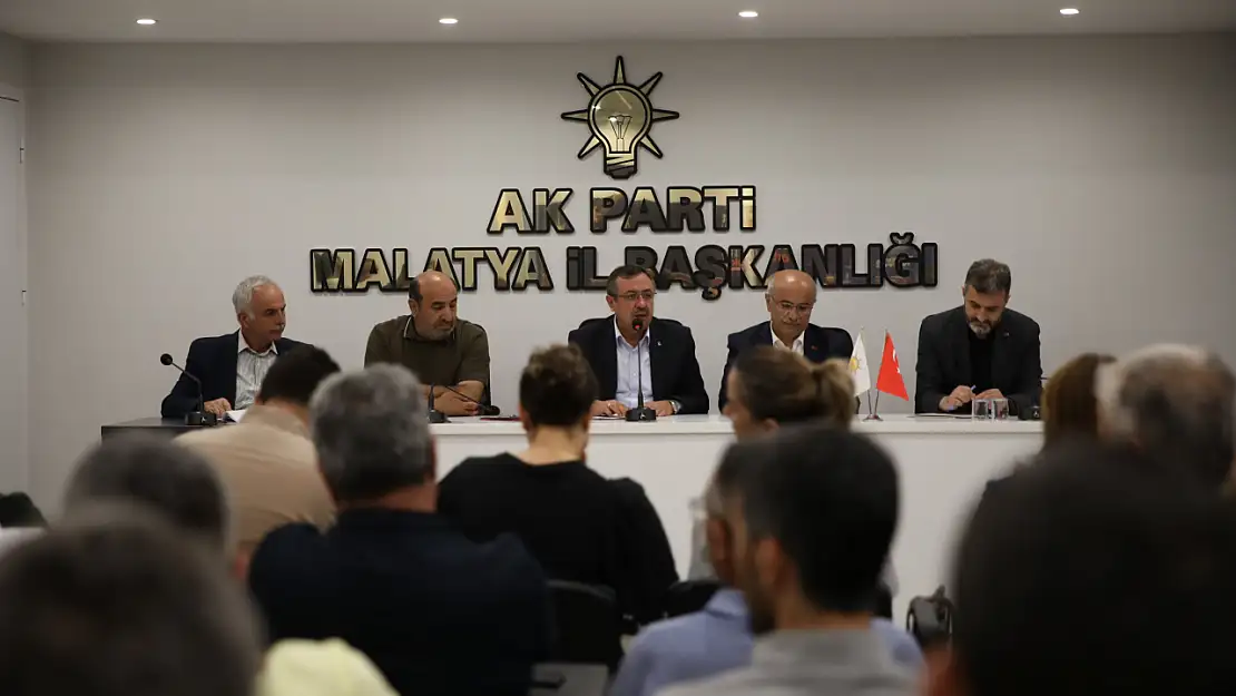 Malatya'nın Geleceği Masada  AK Parti Teşkilatı Toplandı