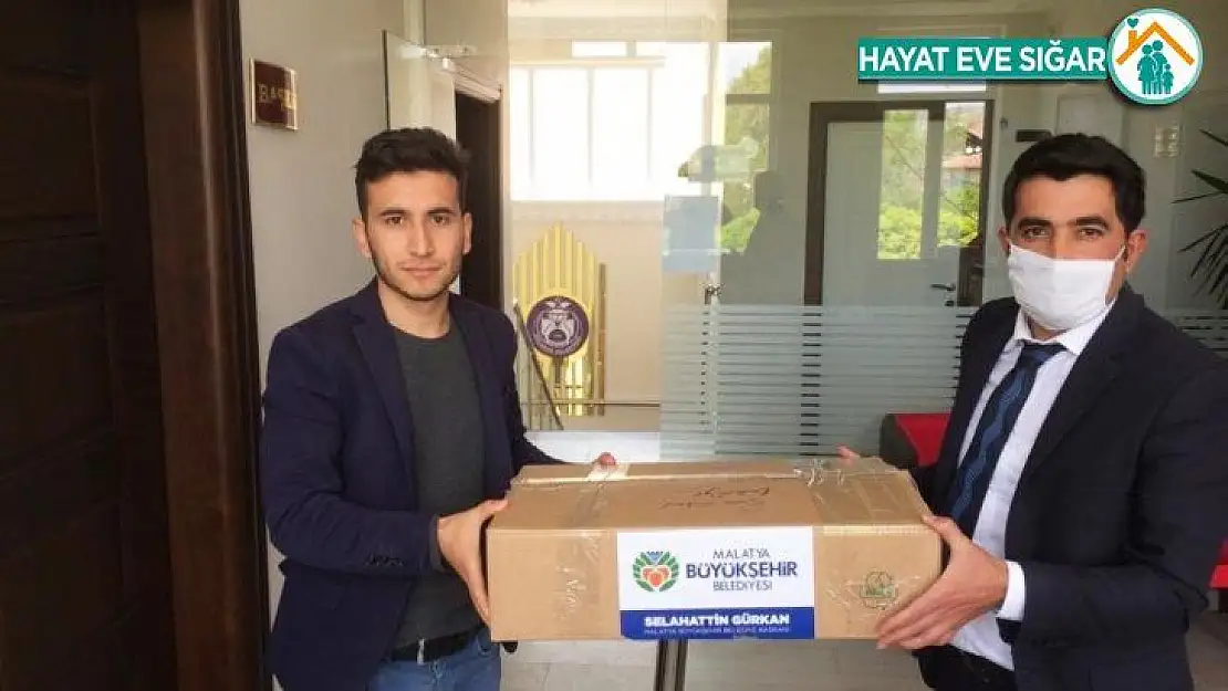 Malatya'nın ilçelerine maske dağıtıldı