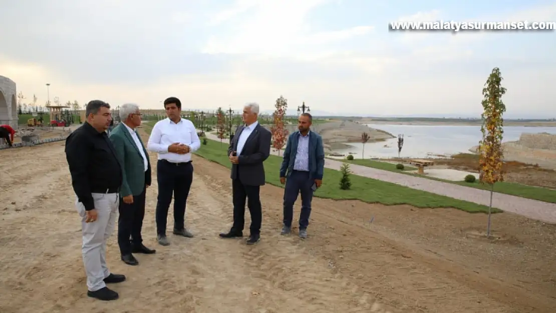 Malatya'nın ilk sahil parkı projesi tüm hızıyla sürüyor