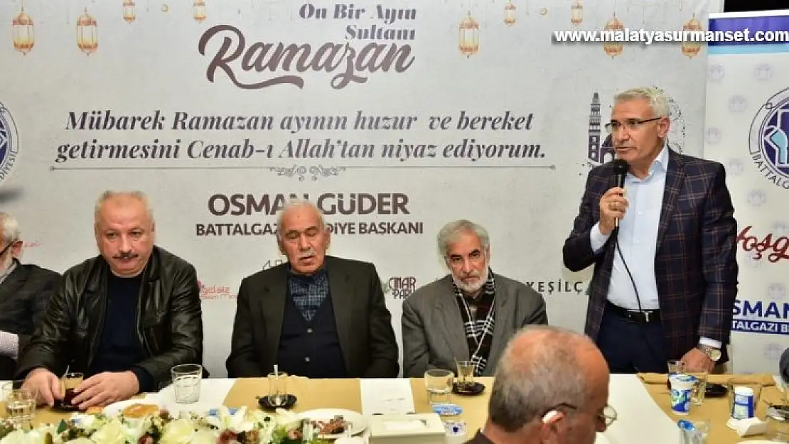 Malatya'nın kanaat önderlerini iftarda bir araya geldi