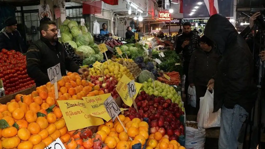 Malatyalı esnaftan 'Efsane Cuma' kampanyası