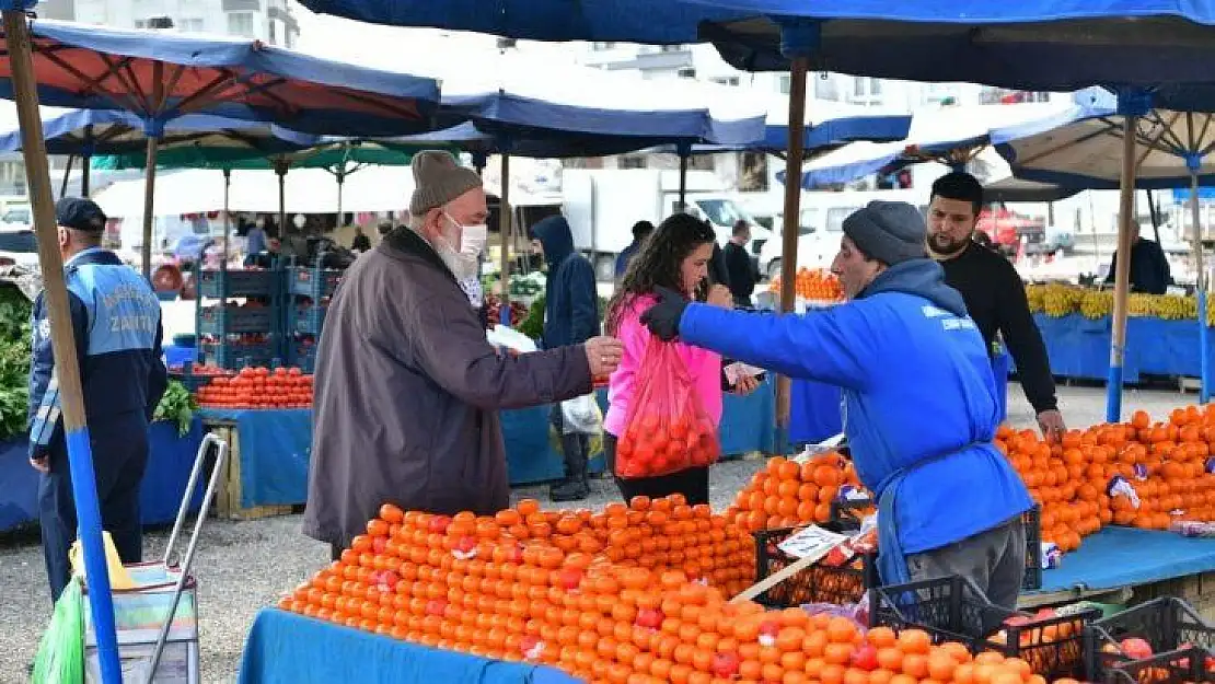 Mamak'ta zabıta ekiplerinin Korona virüs mesaisi sürüyor