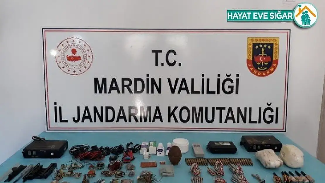 Mardin'de terör örgütü PKK'nın 14 sığınağı daha imha edildi