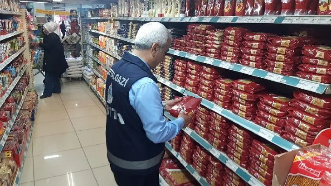 Marketlerde koronavirüs denetimi
