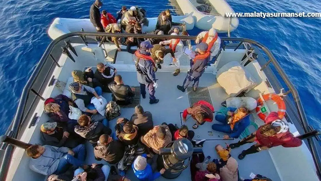 Marmaris'te 80 düzensiz göçmen kurtarıldı