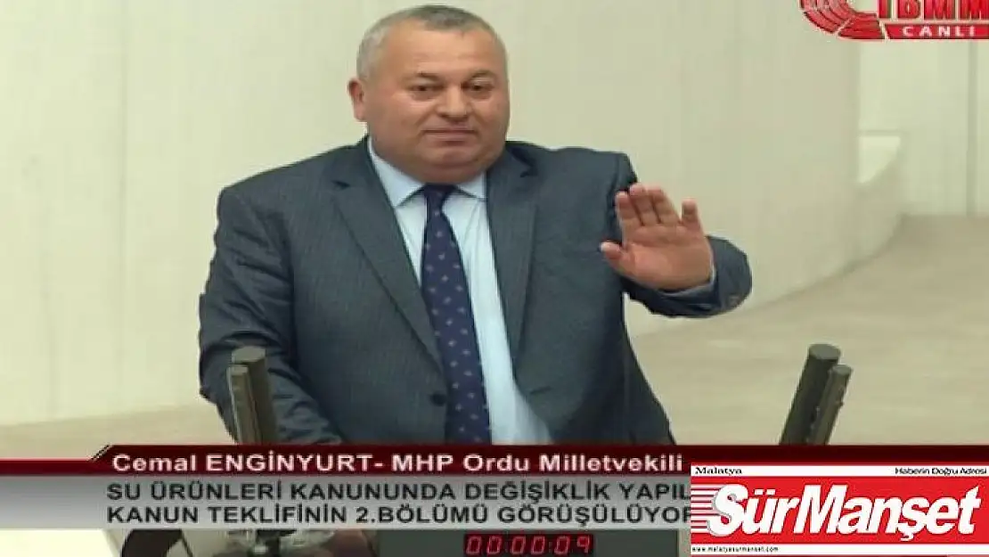 Meclis kürsüsünden Arınç'a tepki