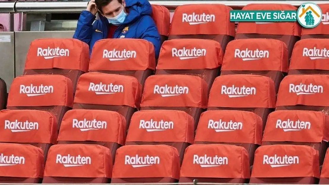 Messi girdi, Barcelona coştu