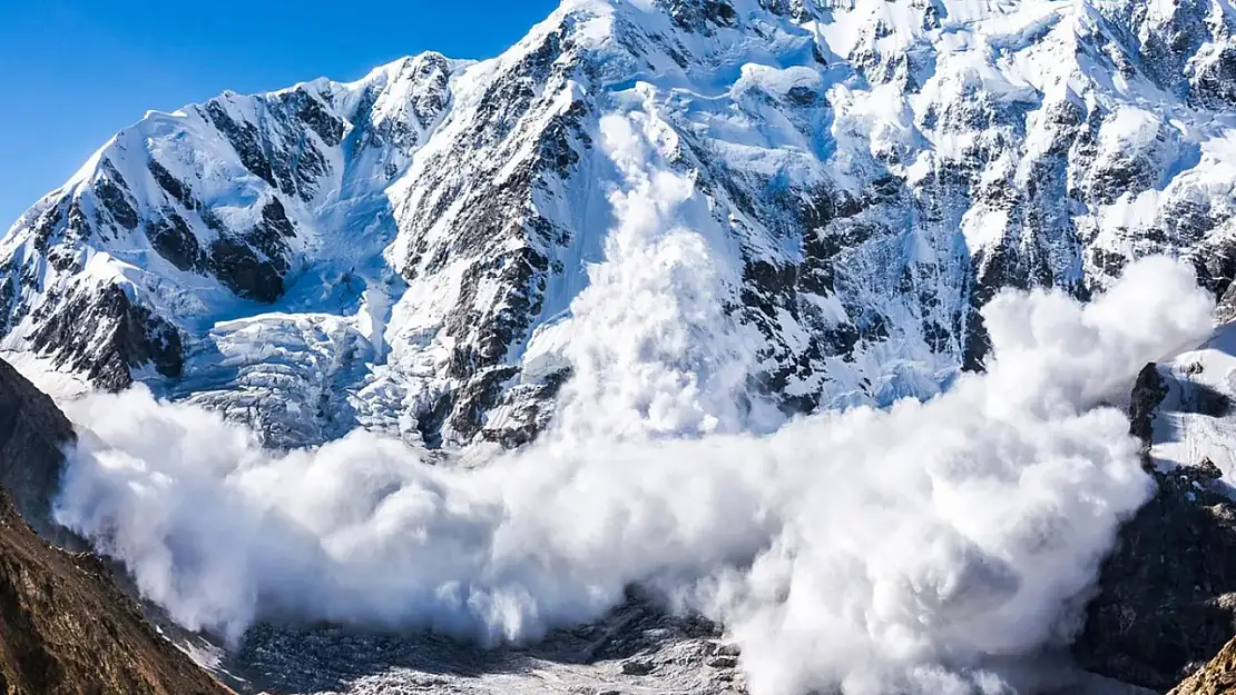 Meteorolojiden Doğuda bazı iller için çığ uyarısı