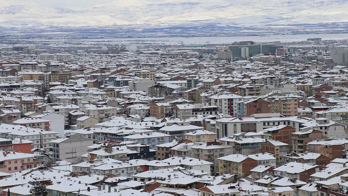 Meteorolojiden kuvvetli sağanak ve kar uyarısı