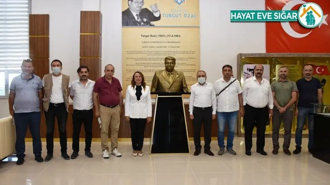 MGC'den Rektör Bay Karabulut'a Ziyaret