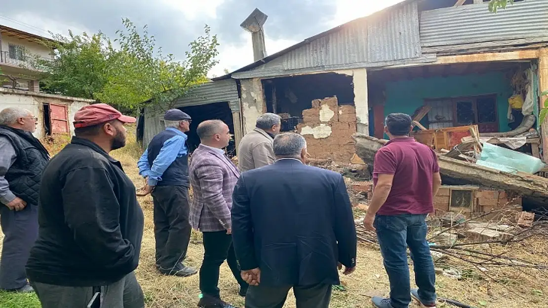 MHP'li Fendoğlu Kale'de Deprem Mağdurlarını Dinledi