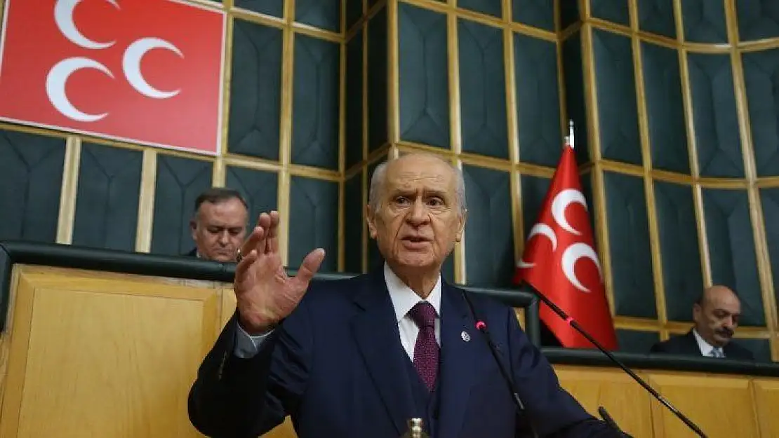 MHP lideri Bahçeli: 'İnsan haklarını yok sayan ve sınırlarına gelen mazlumlara düşmanca saldıran Yunanistan'ın AB tarafından desteklenip arka çıkılması, barbarlığa ortaklıktır' (1)