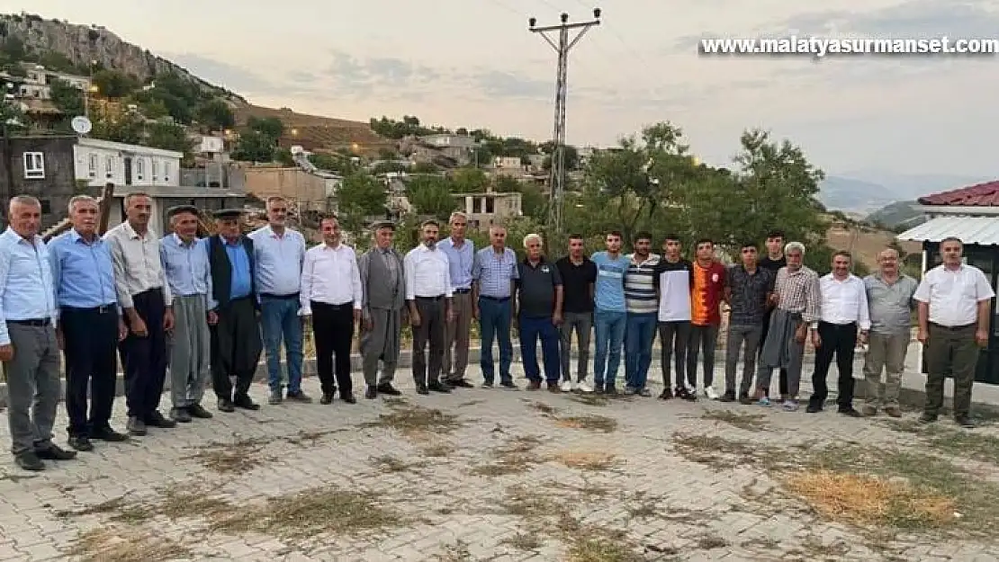 Milletvekilleri ve parti yöneticileri köy köy geziyor
