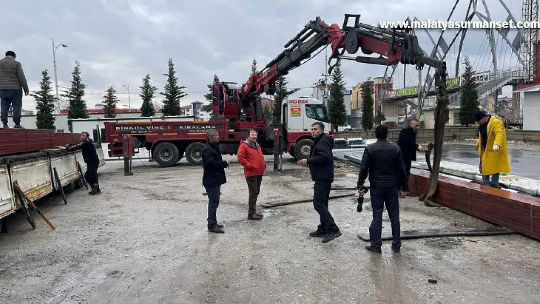 Minibüsçüler Odası İşyerlerini Kurmaya Başladı