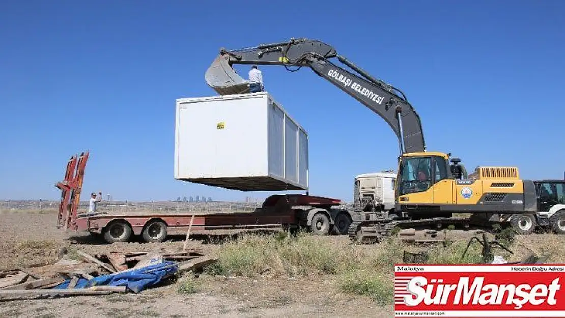 Mogan Gölü'nde kaçak yapılar yıkıldı