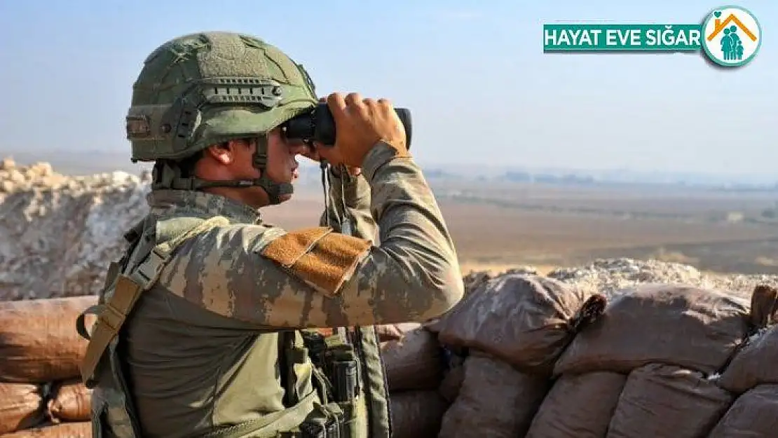 MSB: 'Fırat Kalkanı bölgesine taciz atışı yapan 4 PKK/YPG'li terörist ile Zeytin Dalı bölgesine saldırı hazırlığında olan 4 PKK/YPG'li teröristi etkisiz hale getirdi.'