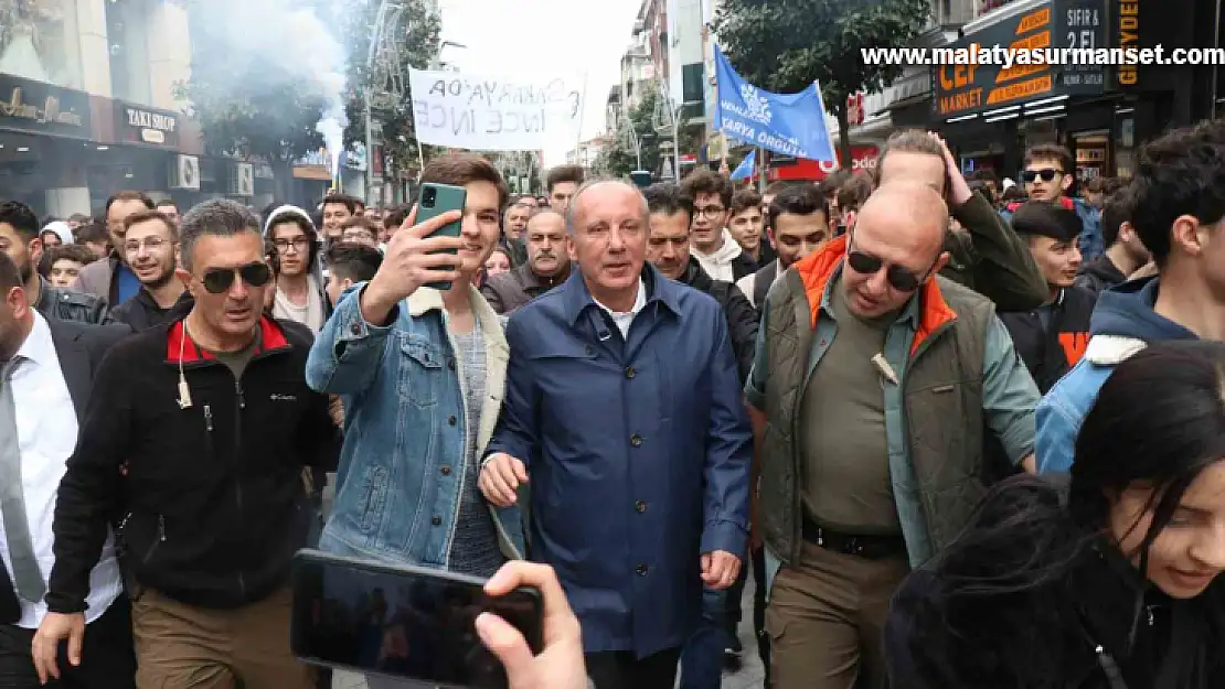 Muharrem İnce'den gençlere Bugün hepiniz 3 kişiyi ikna edeceksiniz