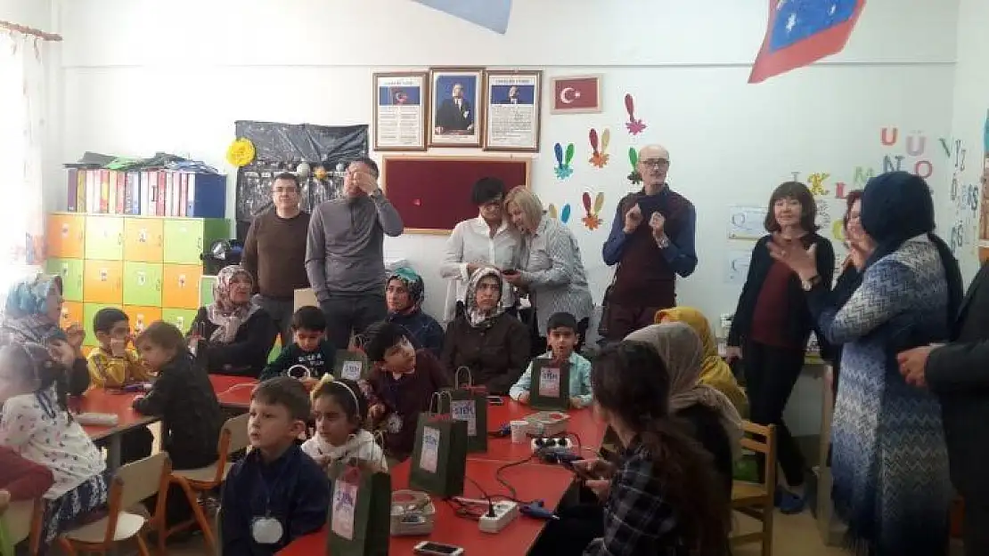 Mustafa Asım Köksal Anadolu İmam Hatip Lisesi kapılarını Avrupa'ya açtı