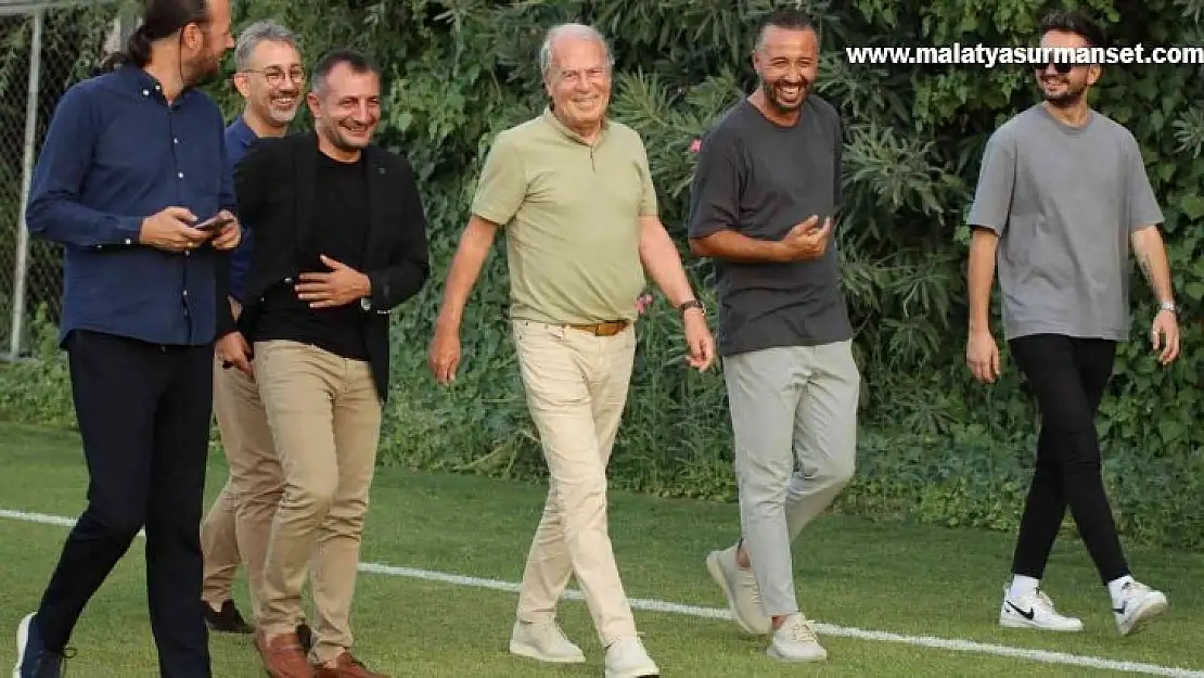 Mustafa Denizli'den Altay'a ziyaret