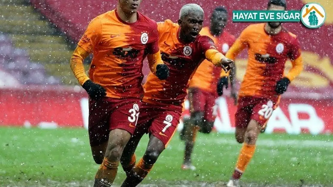 Mustafa Muhammed'den 4. maçında 4. gol