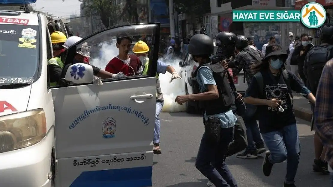 Myanmar'daki protestolarda ölü sayısı 3'e yükseldi